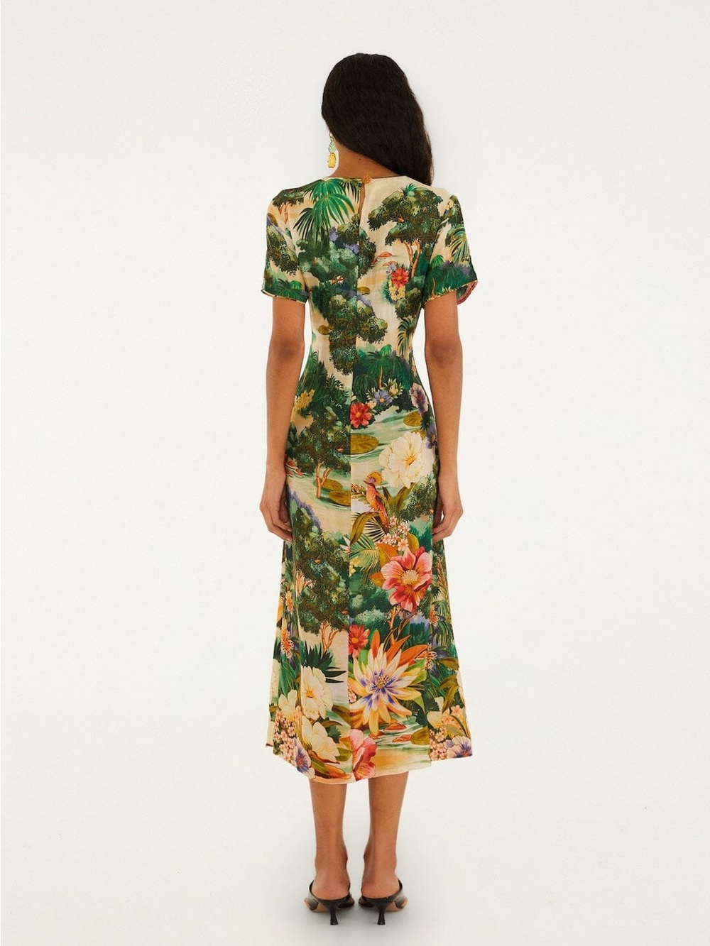 Farm Rio: ORIENTAL GARDEN MULTICOLOR
SHORT SLEEVE MAXI DRESS - Picture 2 of 11